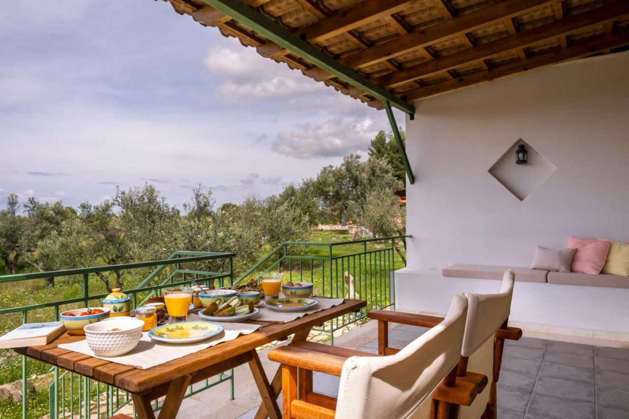 Chamaloni Cottages Finikounta Exterior foto